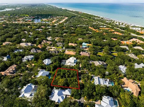 461 N Arrowhead Trail Vero Beach FL 32963
