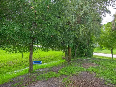 1196 17th Avenue SW Vero Beach FL 32962