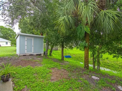 1196 17th Avenue SW Vero Beach FL 32962
