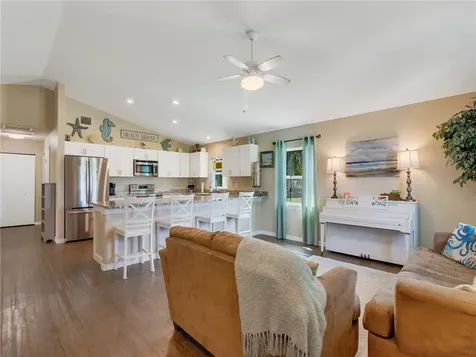 1196 17th Avenue SW Vero Beach FL 32962