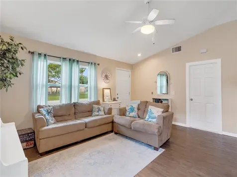1196 17th Avenue SW Vero Beach FL 32962