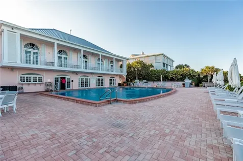 8866 N Sea Oaks Way Vero Beach FL 32963