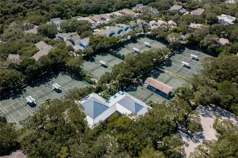 8866 N Sea Oaks Way Vero Beach FL 32963