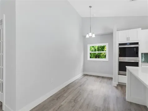 4107 18th Street Vero Beach FL 32960