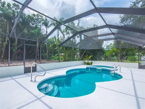 4107 18th Street Vero Beach FL 32960