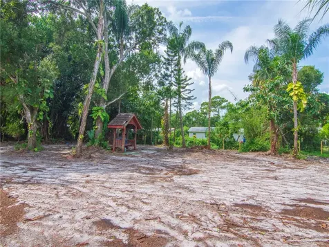 4107 18th Street Vero Beach FL 32960