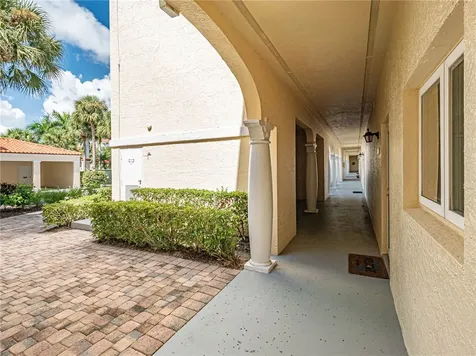 5060 Harmony Circle Vero Beach FL 32967