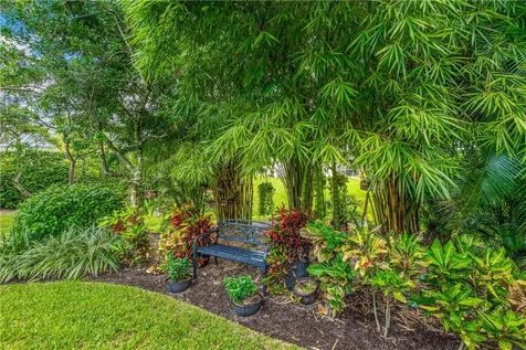 6556 35th Place Vero Beach FL 32966