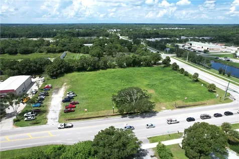 4075 43rd Avenue Vero Beach FL 32960
