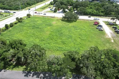 4075 43rd Avenue Vero Beach FL 32960