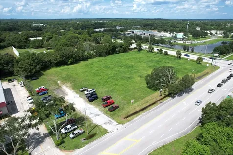 4075 43rd Avenue Vero Beach FL 32960