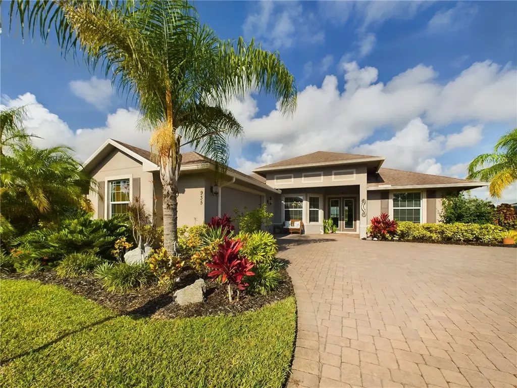 935 Yearling Trail Sebastian FL 32958