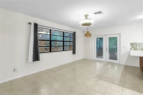 805 Wentworth Street Sebastian FL 32958