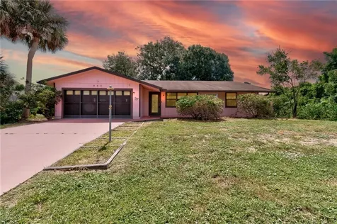 805 Wentworth Street Sebastian FL 32958