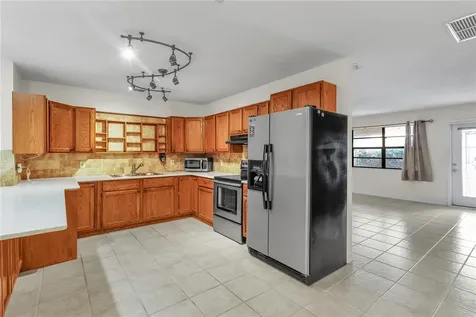 805 Wentworth Street Sebastian FL 32958