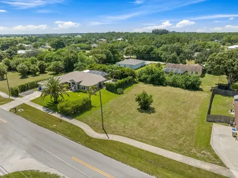 9155 87th Street Vero Beach FL 32967