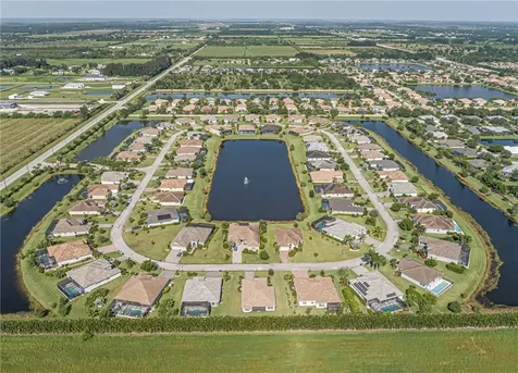 4836 Four Lakes Circle SW Vero Beach FL 32968