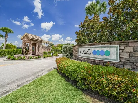 4836 Four Lakes Circle SW Vero Beach FL 32968
