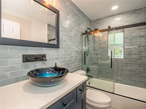 1902 4th Avenue Vero Beach FL 32960