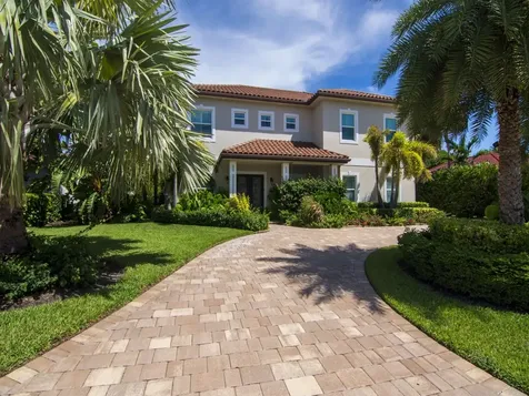 2230 Seaside Street Vero Beach FL 32963