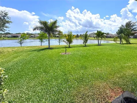 3305 Rockport Street SW Vero Beach FL 32968
