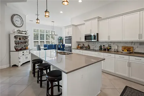 4725 Four Lakes Circle SW Vero Beach FL 32968