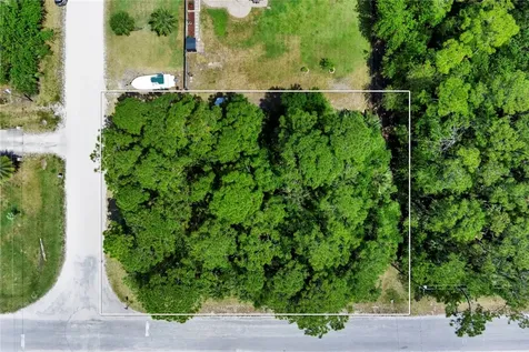 9485 85th Place Vero Beach FL 32967