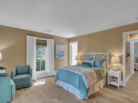215 Live Oak Road Vero Beach FL 32963