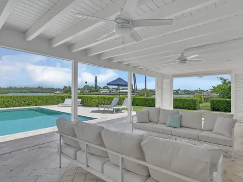 215 Live Oak Road Vero Beach FL 32963