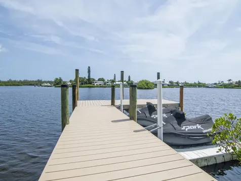 215 Live Oak Road Vero Beach FL 32963