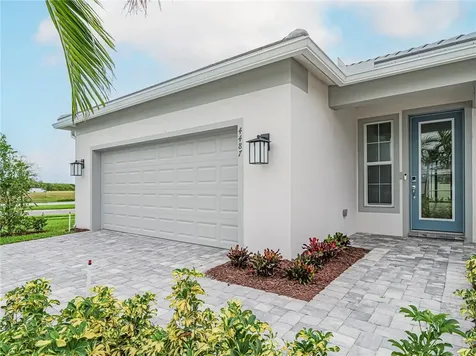 4487 Nautilus Circle Vero Beach FL 32967