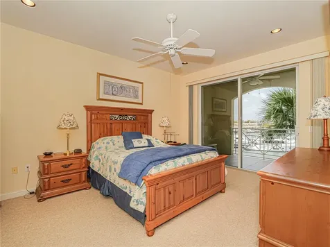 5225 E Harbor Village Drive Vero Beach FL 32967