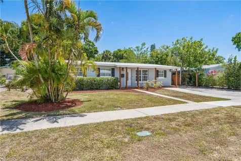 1860 37th Avenue Vero Beach FL 32960