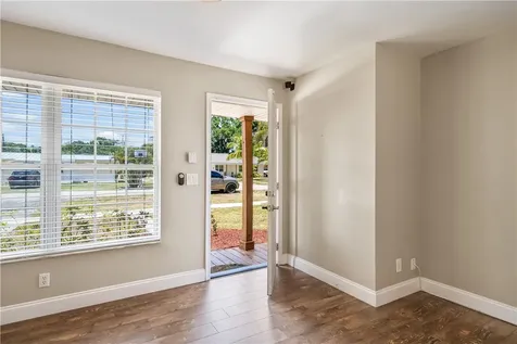 1860 37th Avenue Vero Beach FL 32960