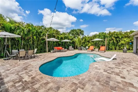 10045 S 89th Street Vero Beach FL 32967