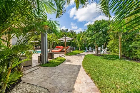 10045 S 89th Street Vero Beach FL 32967