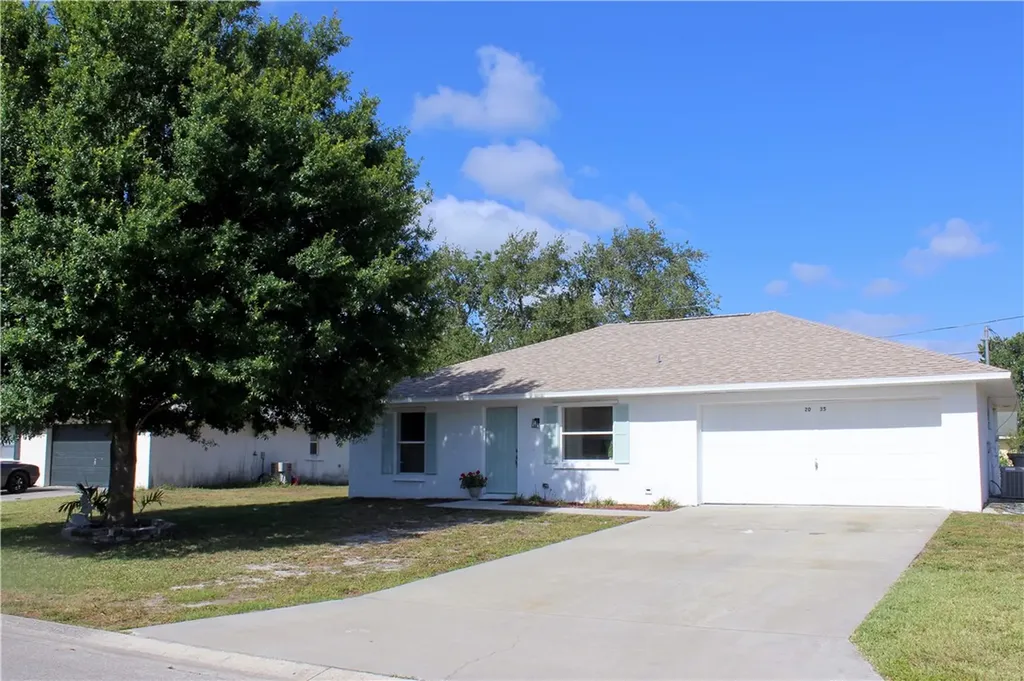 2035 7th Court SW Vero Beach FL 32962