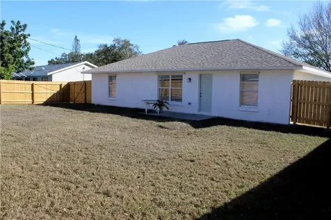 2035 7th Court SW Vero Beach FL 32962