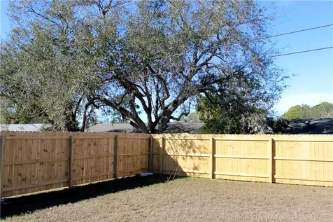 2035 7th Court SW Vero Beach FL 32962