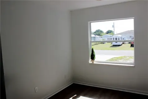 2035 7th Court SW Vero Beach FL 32962