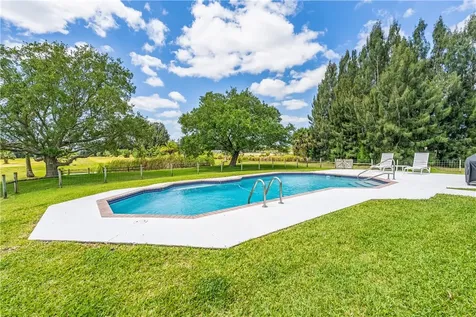 7387 61st Street Vero Beach FL 32967