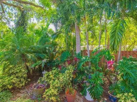 1827 Sixty Oaks Lane Vero Beach FL 32966