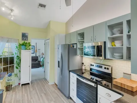 1827 Sixty Oaks Lane Vero Beach FL 32966