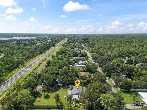 9633 Honeysuckle Drive Sebastian FL 32976