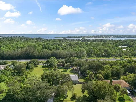 9633 Honeysuckle Drive Sebastian FL 32976