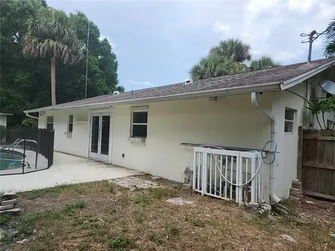 755 39th Avenue Vero Beach FL 32968