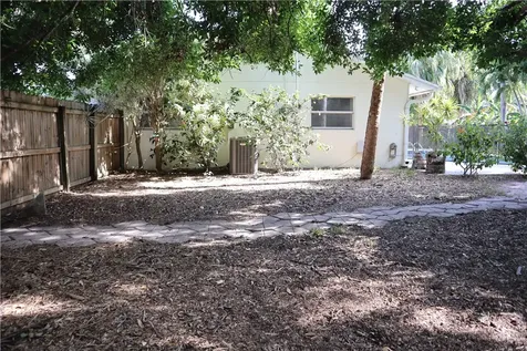 755 39th Avenue Vero Beach FL 32968