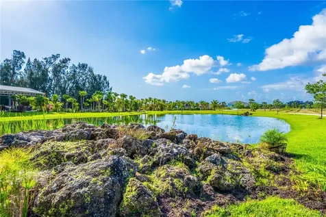 7382 61st Street Vero Beach FL 32967