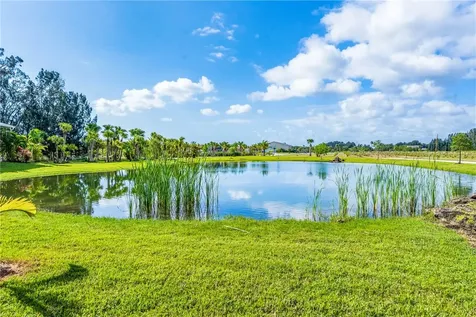 7382 61st Street Vero Beach FL 32967