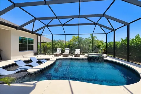 7209 33rd Square Vero Beach FL 32967